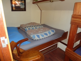 Double Bed